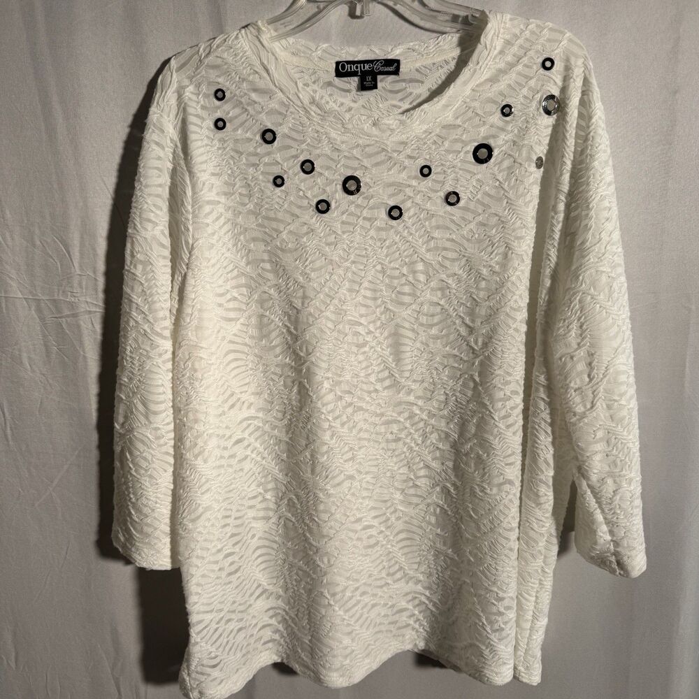 Onque Casual 1X Ivory Textured Top 3/4 Sleeve Embellished Neck Plus Size Casual